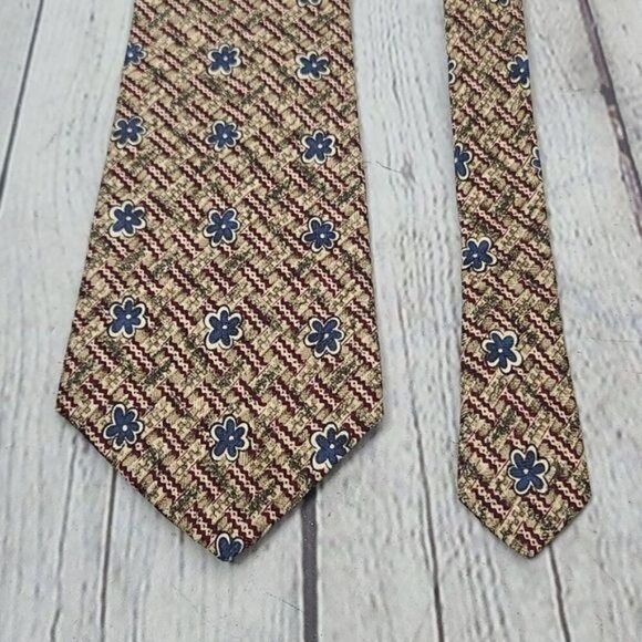 Vintage Italian Silk Blue Flower Basket Weave Tie - Picture 6 of 10